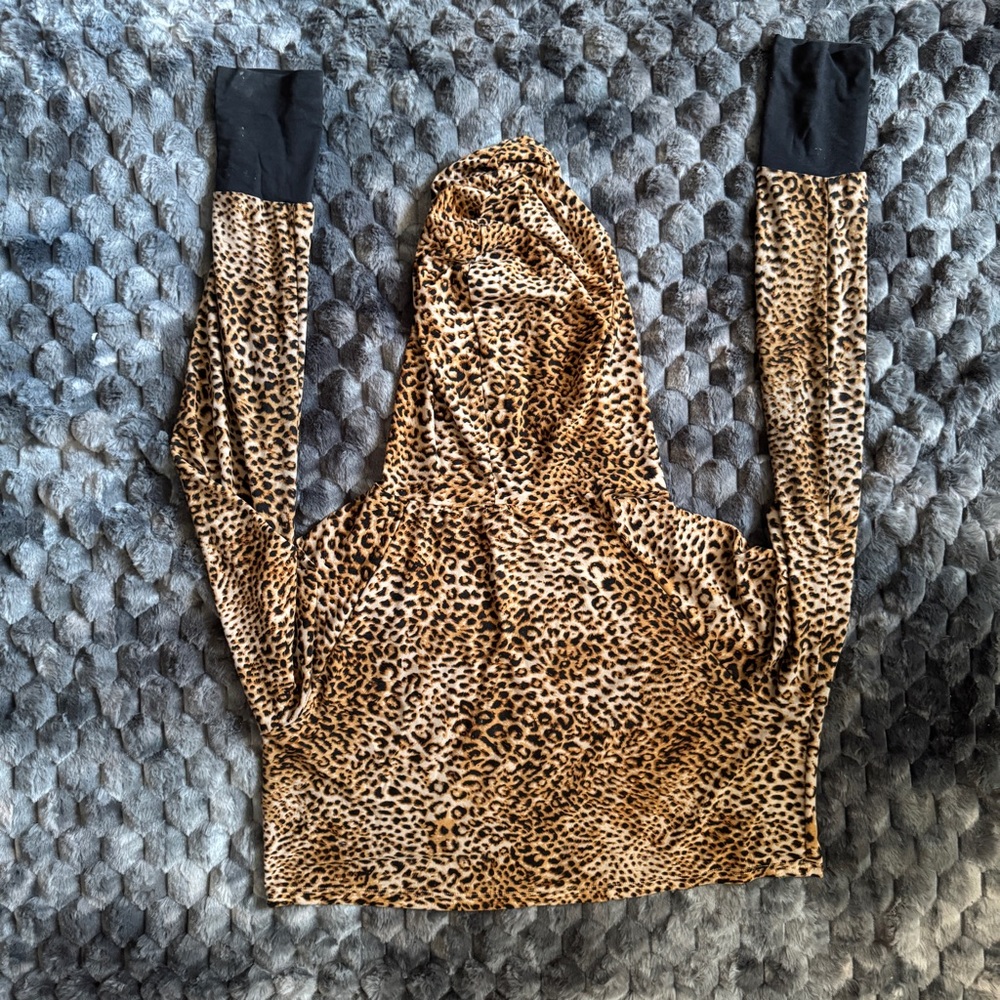 JJ MALIBU Men's Leopard Print Crop Top Hoodie